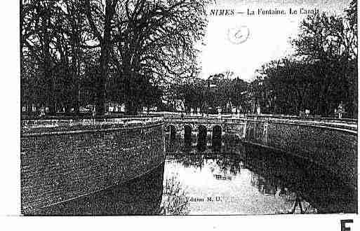 Ville de NIMES Carte postale ancienne