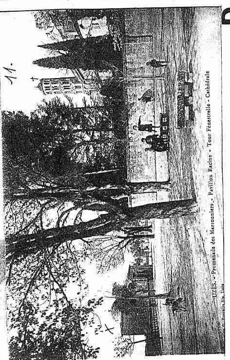 Ville de UZES Carte postale ancienne