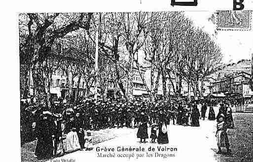 Ville de VOIRON Carte postale ancienne