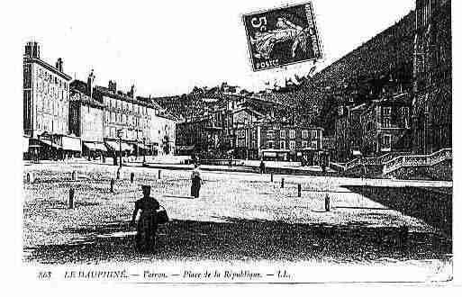 Ville de VOIRON Carte postale ancienne