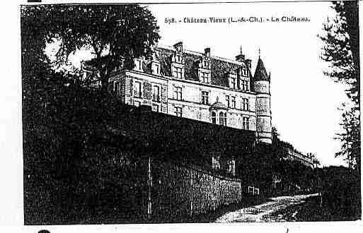 Ville de CHATEAUVIEUX Carte postale ancienne