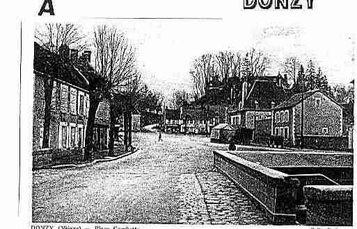 Ville de DONZY Carte postale ancienne