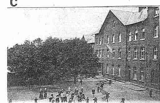 Ville de FOURMIES Carte postale ancienne