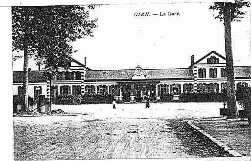 Ville de GIEN Carte postale ancienne