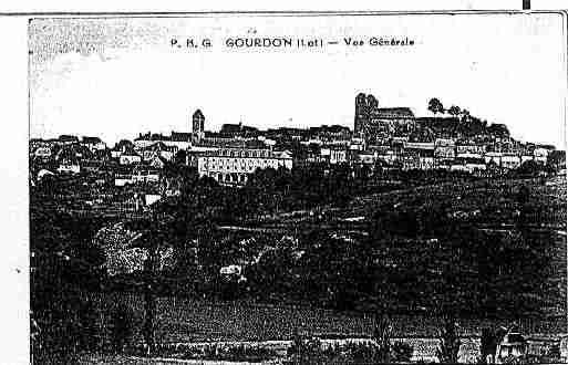 Ville de GOURDON Carte postale ancienne