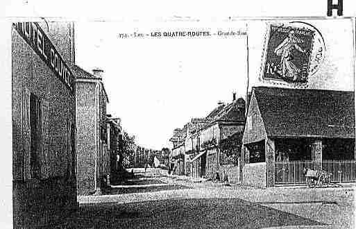 Ville de QUATREROUTES(LES) Carte postale ancienne