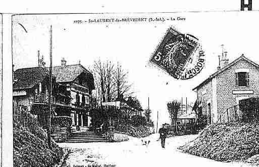 Ville de SAINTLAURENTDEBREVEDENT Carte postale ancienne