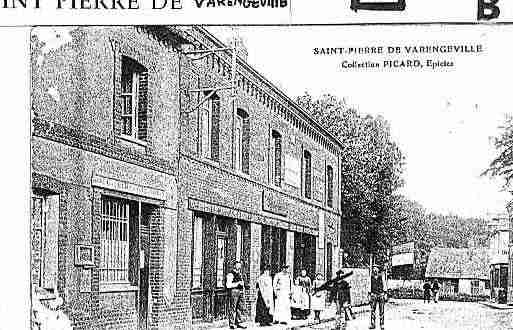 Ville de SAINTPIERREDEVARENGEVILLE Carte postale ancienne