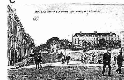 Ville de CHATEAUGONTIERBAZOUGES Carte postale ancienne