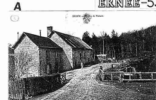 Ville de ERNEE Carte postale ancienne