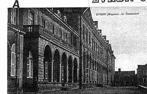 Ville de EVRON Carte postale ancienne