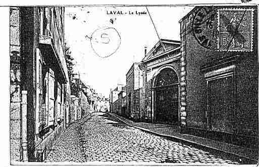 Ville de LAVAL Carte postale ancienne