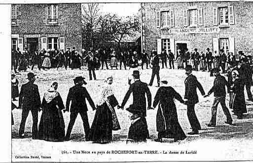 Ville de ROCHEFORTENTERRE Carte postale ancienne