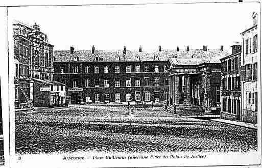Ville de AVESNESSURHELPE Carte postale ancienne