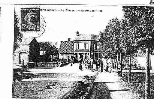 Ville de BERTHECOURT Carte postale ancienne