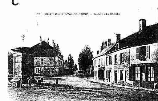 Ville de CHATEAUNEUFVALDEBARGIS Carte postale ancienne