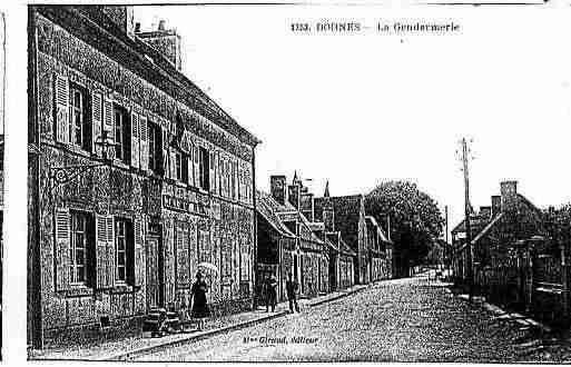Ville de DORNES Carte postale ancienne