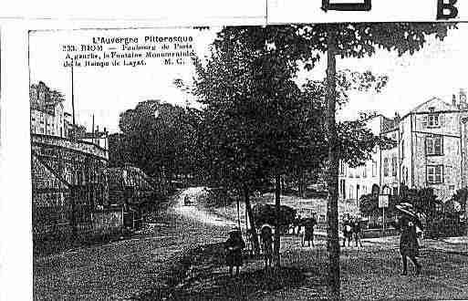 Ville de RIOM Carte postale ancienne