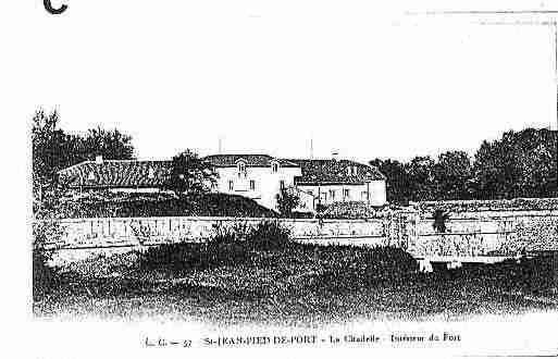 Ville de SAINTJEANPIEDDEPORT Carte postale ancienne