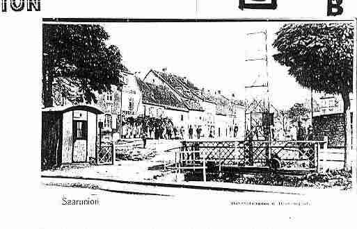 Ville de SARREUNION Carte postale ancienne