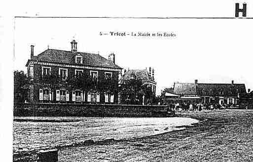 Ville de TRICOT Carte postale ancienne