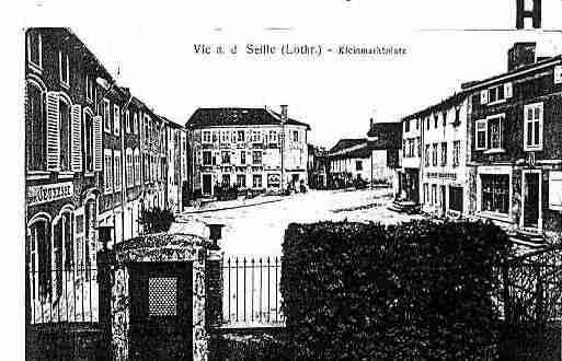 Ville de VICSURSEILLE Carte postale ancienne