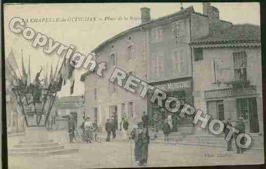 Ville de CHAPELLEDEGUINCHAY(LA) Carte postale ancienne