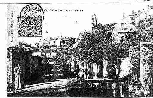Ville de CHATEAULANDON Carte postale ancienne