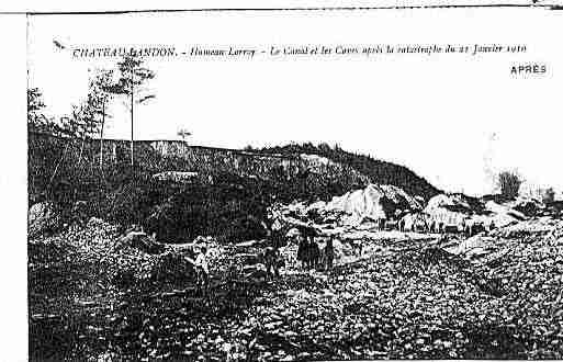 Ville de CHATEAULANDON Carte postale ancienne