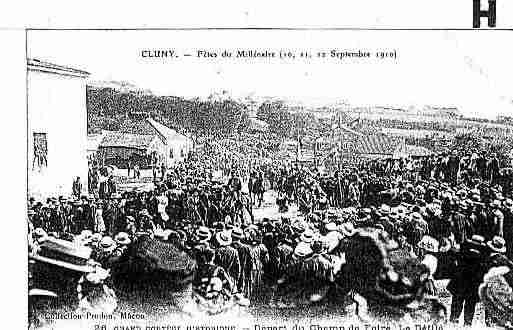 Ville de CLUNY Carte postale ancienne