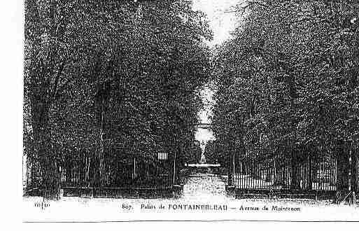 Ville de FONTAINEBLEAU Carte postale ancienne