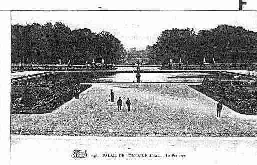 Ville de FONTAINEBLEAU Carte postale ancienne