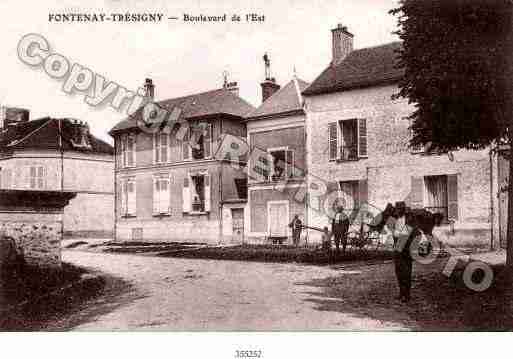 Ville de FONTENAYTRESIGNY Carte postale ancienne