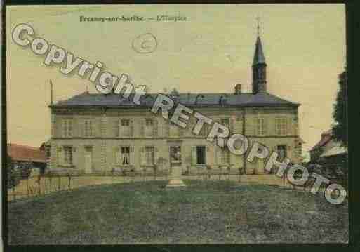 Ville de FRESNAYSURSARTHE Carte postale ancienne