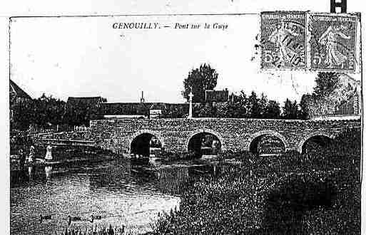 Ville de GENOUILLY Carte postale ancienne