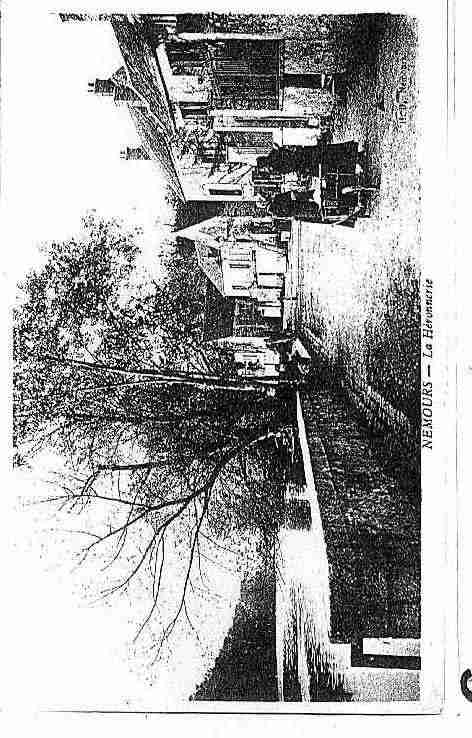 Ville de NEMOURS Carte postale ancienne