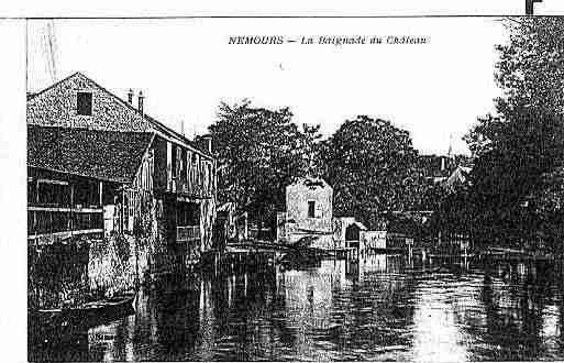 Ville de NEMOURS Carte postale ancienne