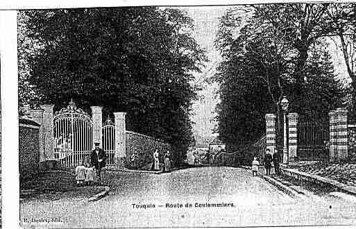 Ville de TOUQUIN Carte postale ancienne