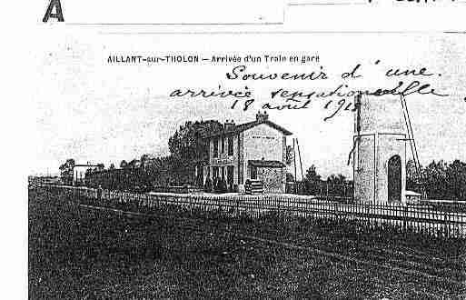 Ville de AILLANTSURTHOLON Carte postale ancienne