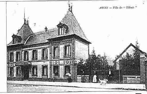 Ville de ARCES Carte postale ancienne