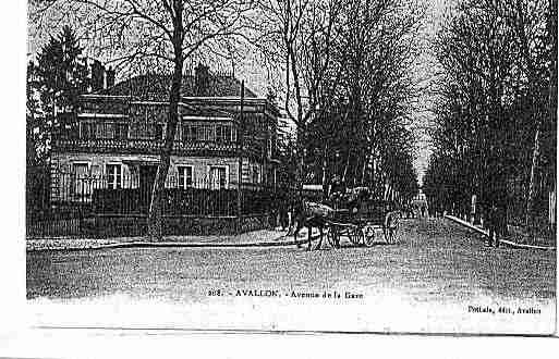 Ville de AVALLON Carte postale ancienne