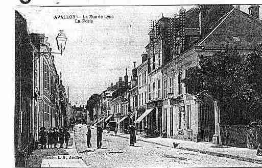 Ville de AVALLON Carte postale ancienne