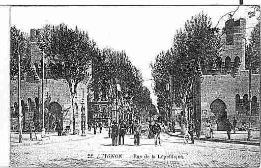 Ville de AVIGNON Carte postale ancienne