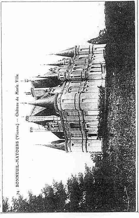 Ville de BONNEUILMATOURS Carte postale ancienne