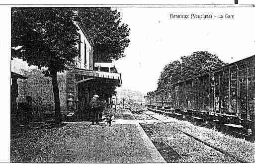 Ville de BONNIEUX Carte postale ancienne