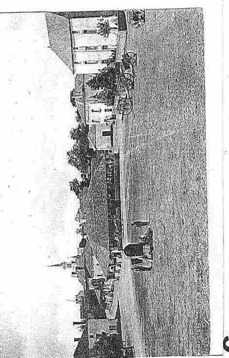 Ville de CHATEAUGARNIER Carte postale ancienne