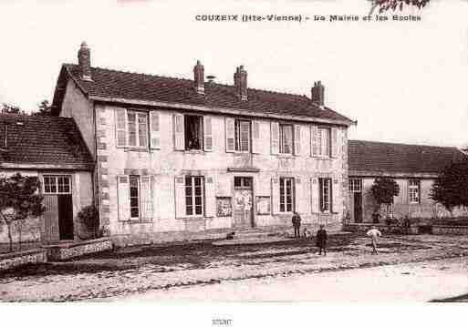 Ville de Couzeix, PH062904B. Photographies à partir d'une carte ancienne