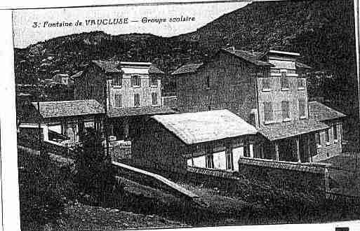 Ville de FONTAINEDEVAUCLUSE Carte postale ancienne