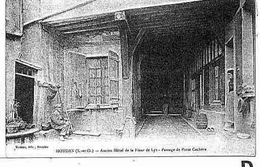 Ville de HOUDAN Carte postale ancienne