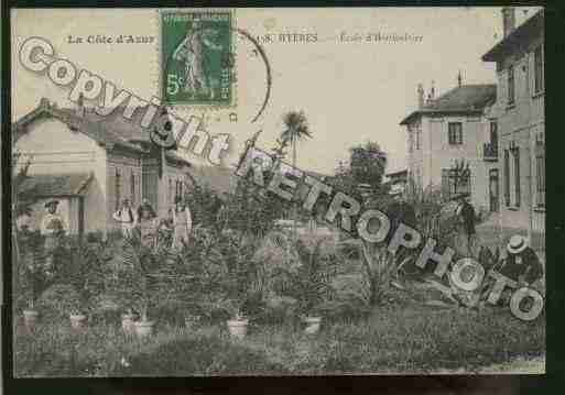 Ville de HYERES Carte postale ancienne